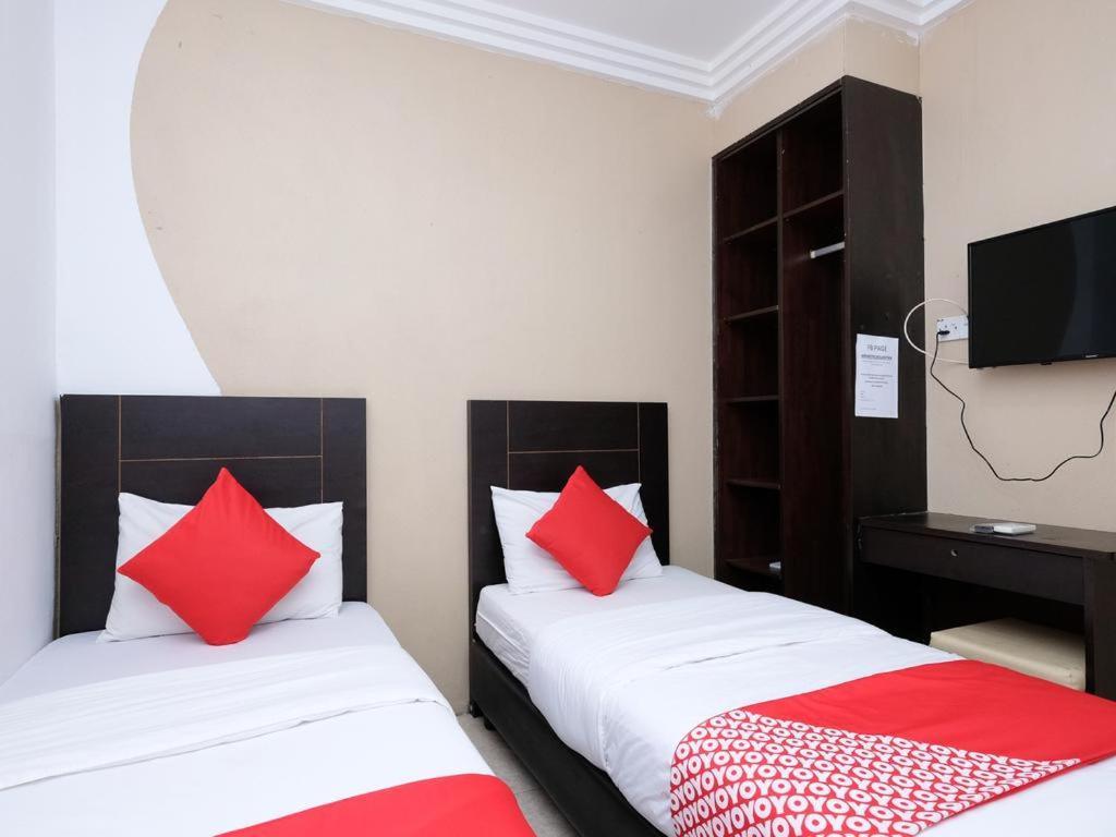 Mrj Hotel Wakaf Che Yeh 2 Kota Bharu Esterno foto