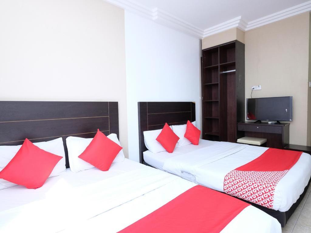 Mrj Hotel Wakaf Che Yeh 2 Kota Bharu Esterno foto